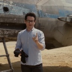 Star Wars 7 : J.J Abrams dévoile le nouveau X-Wing
